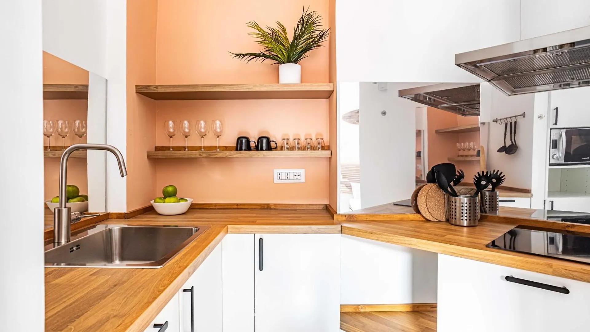 Little Bali In Milan, Arco Della Pace/ Sempione Apartment Milan